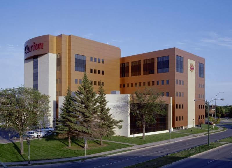 Clarion Hotel & Suites Winnipeg Exterior foto